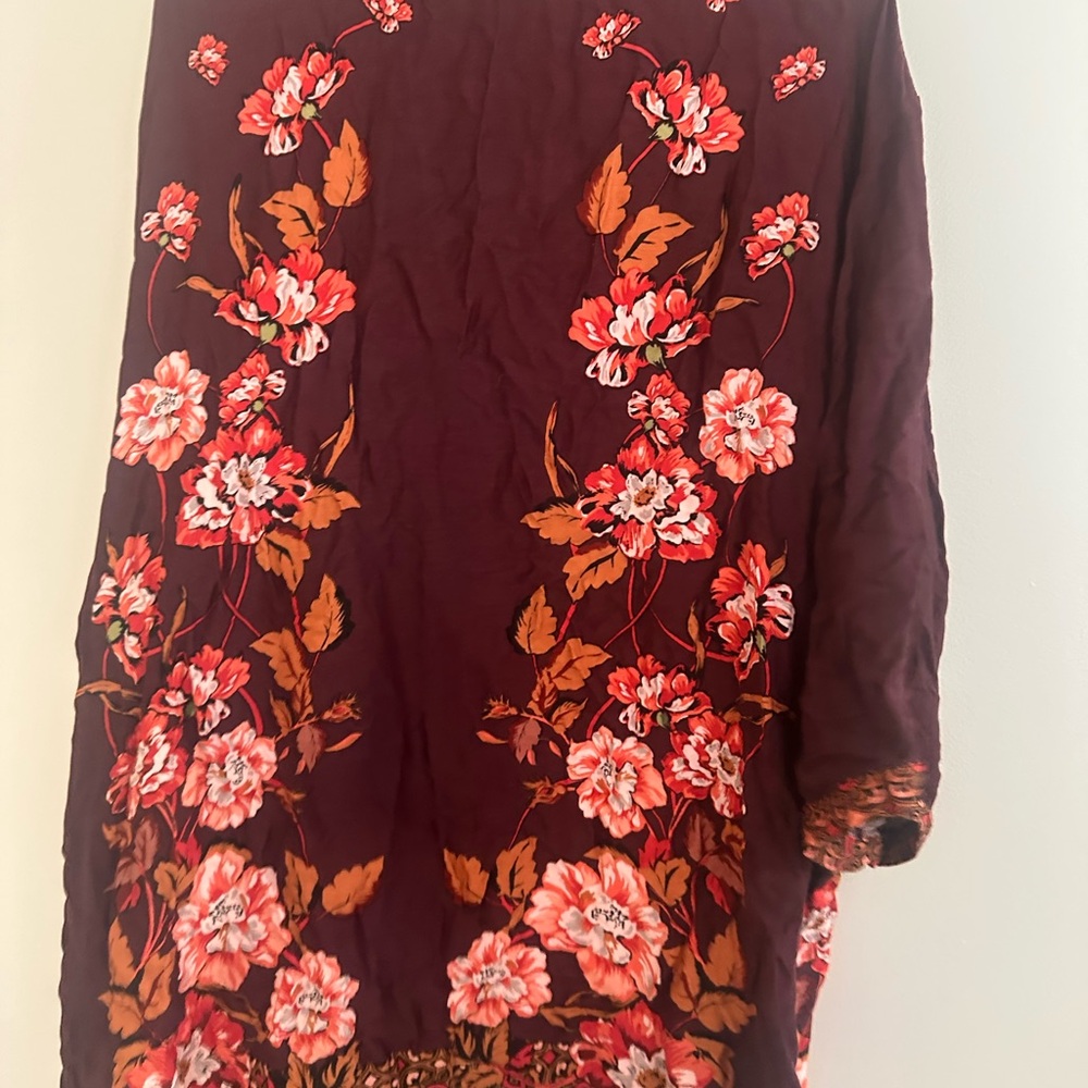 DR2 Multicolor Patterned Top - Picture 5 of 7